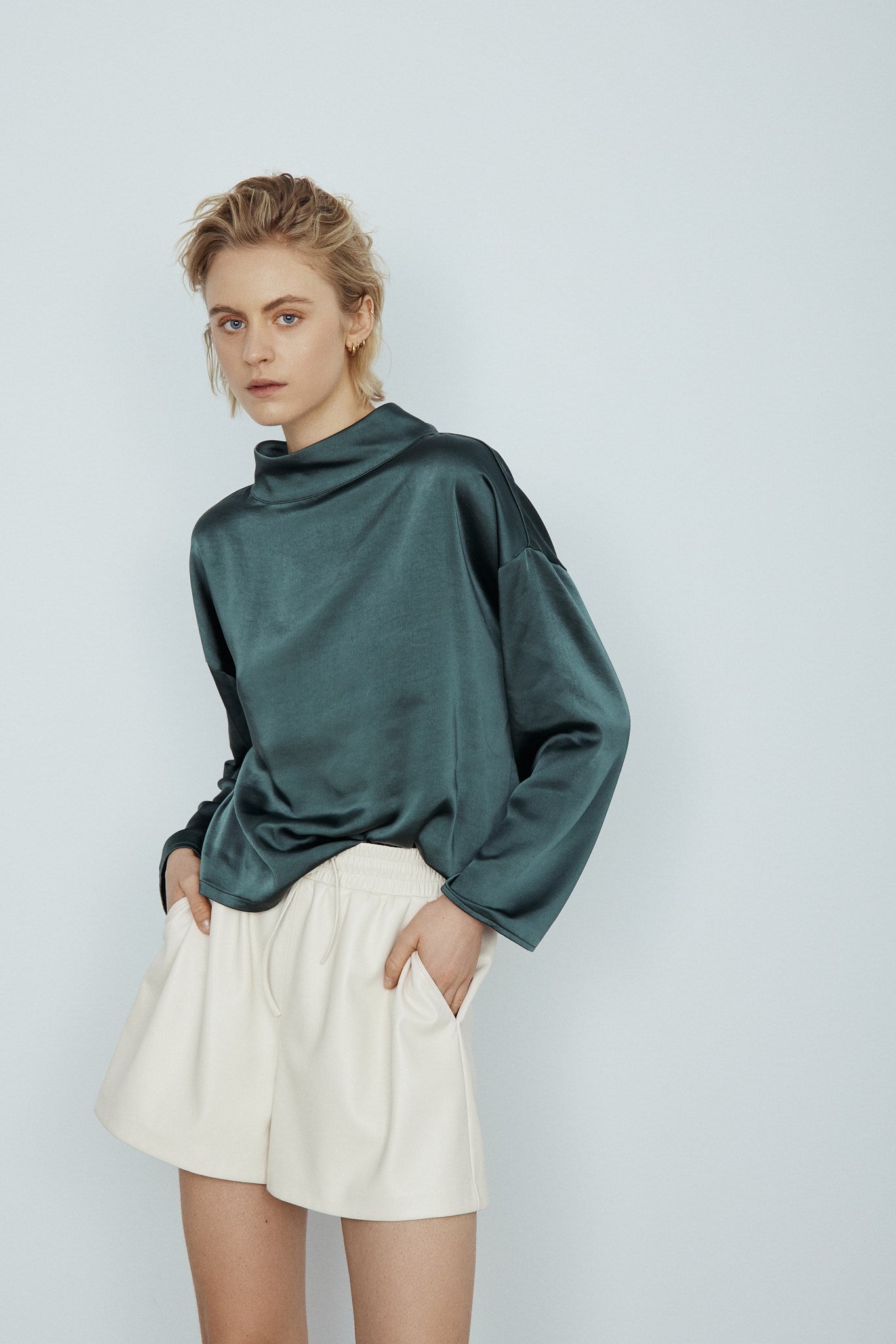 CHARLYNE BLOUSE-Bistro green