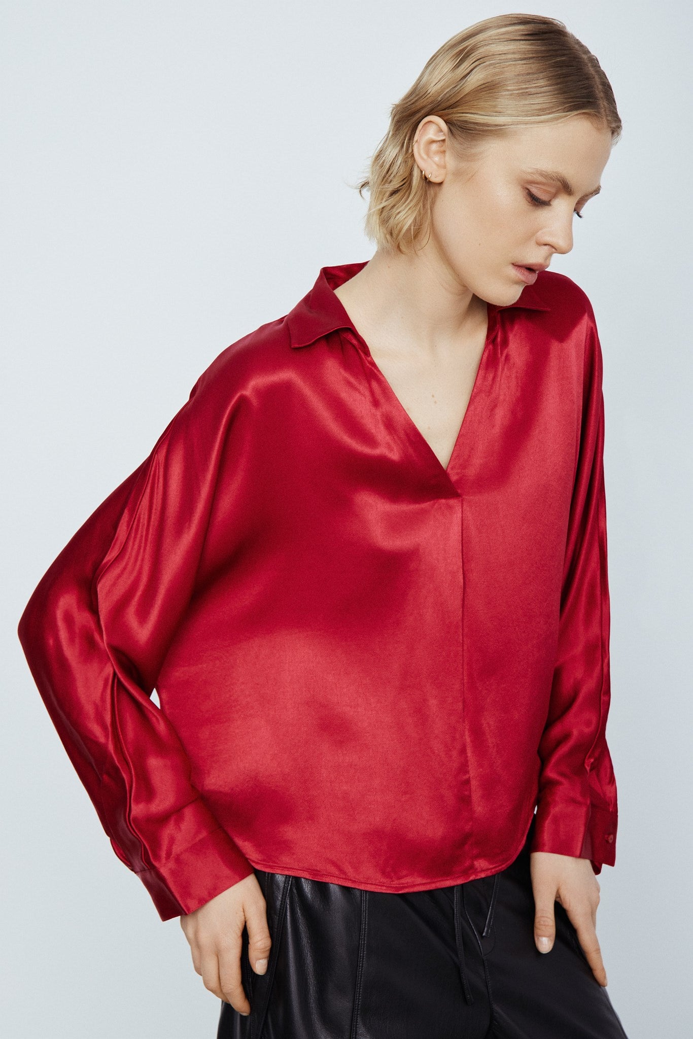 HELI BLOUSE-Deep red