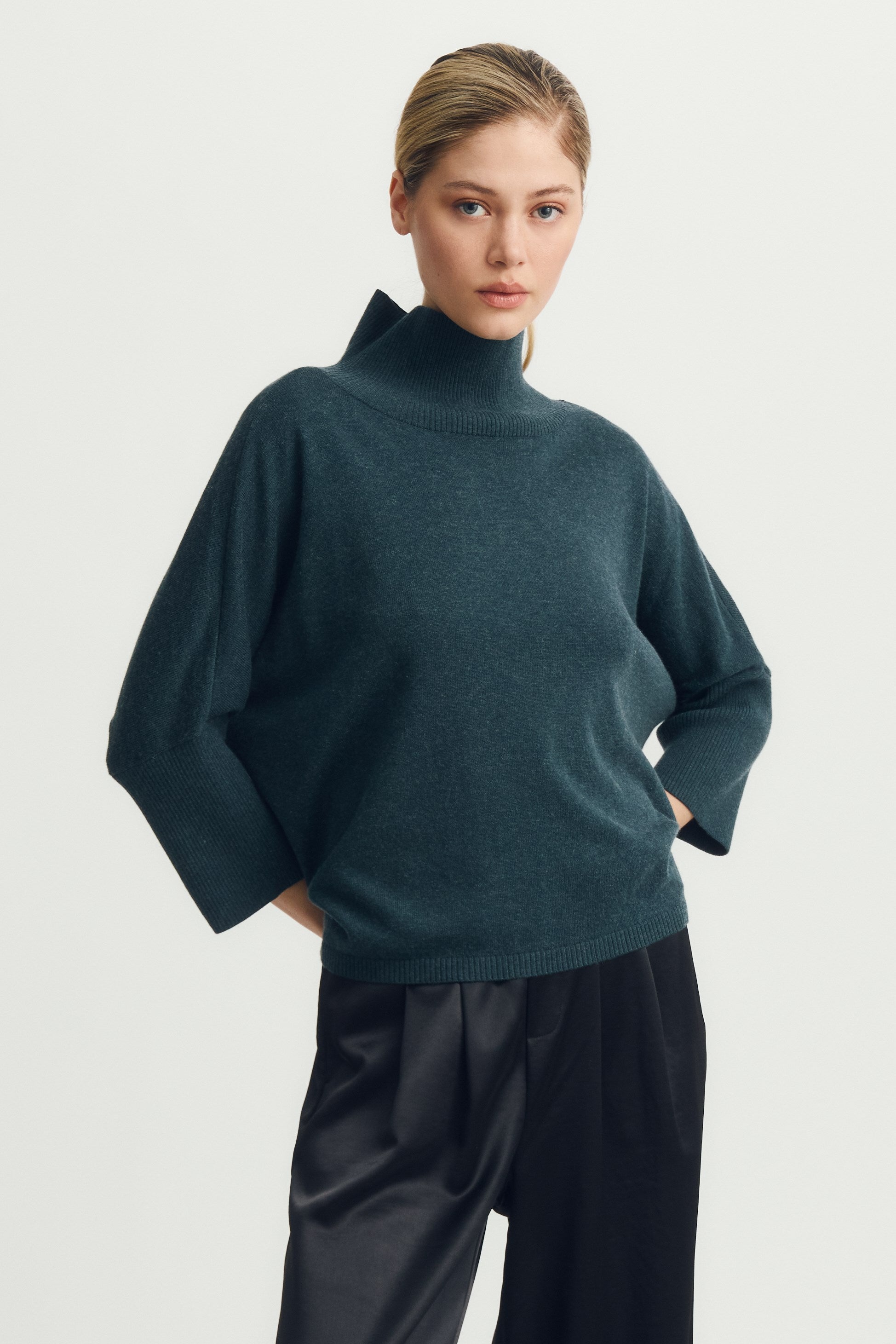 HUGO SWEATER-Dk teal