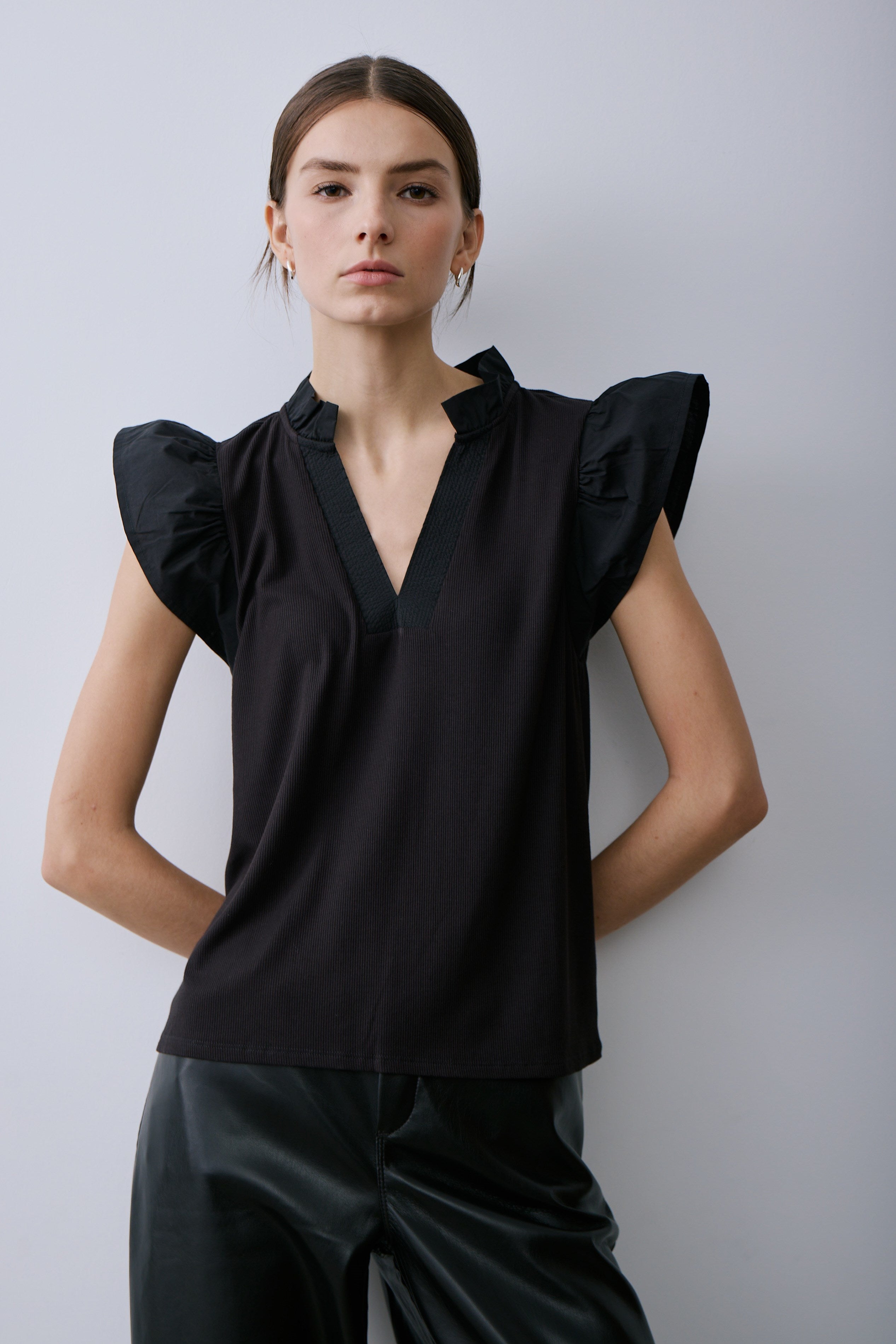 KANSAS TOP-Black