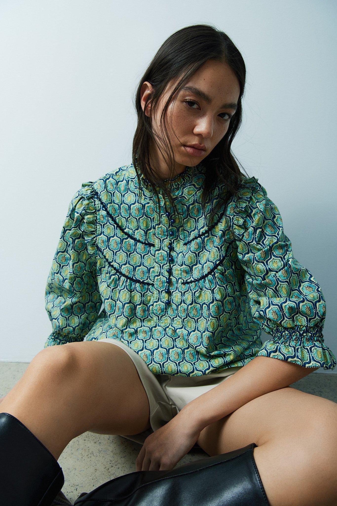KINDSEY BLOUSE-Green tapestry