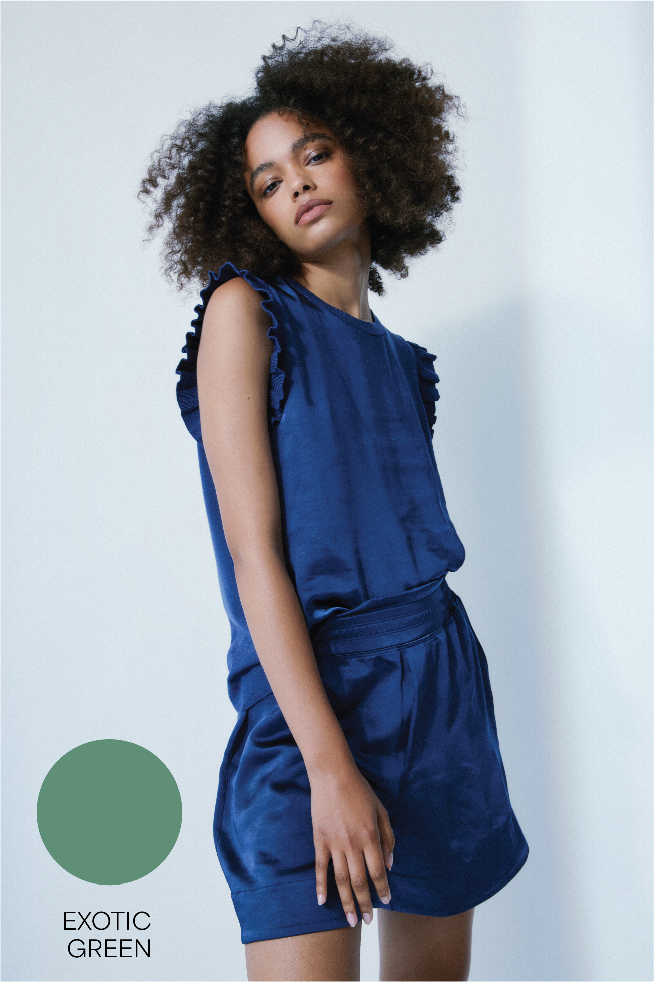 LAUREN SHORT-Exotic green