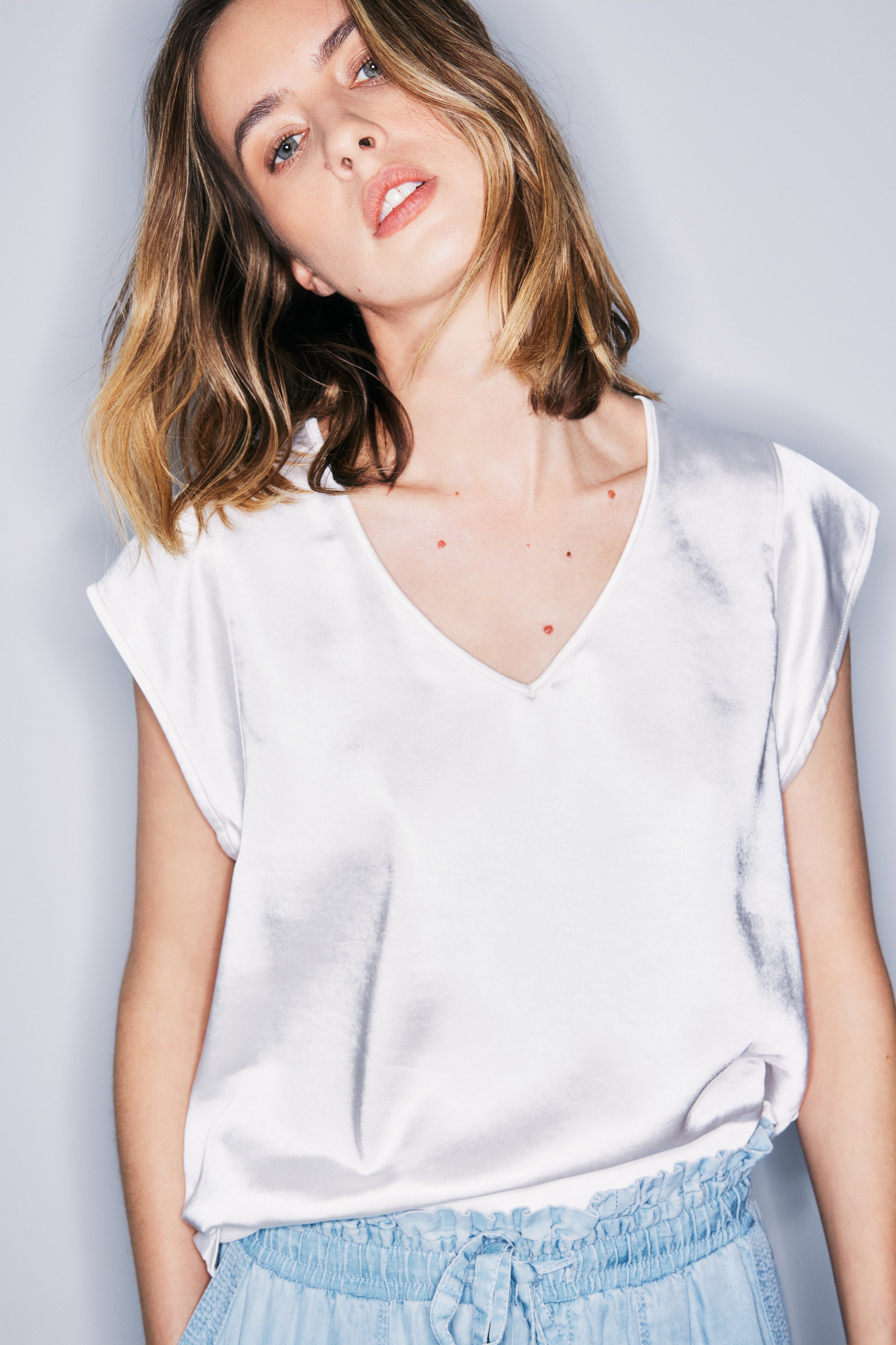 LUVITA TOP - Off white