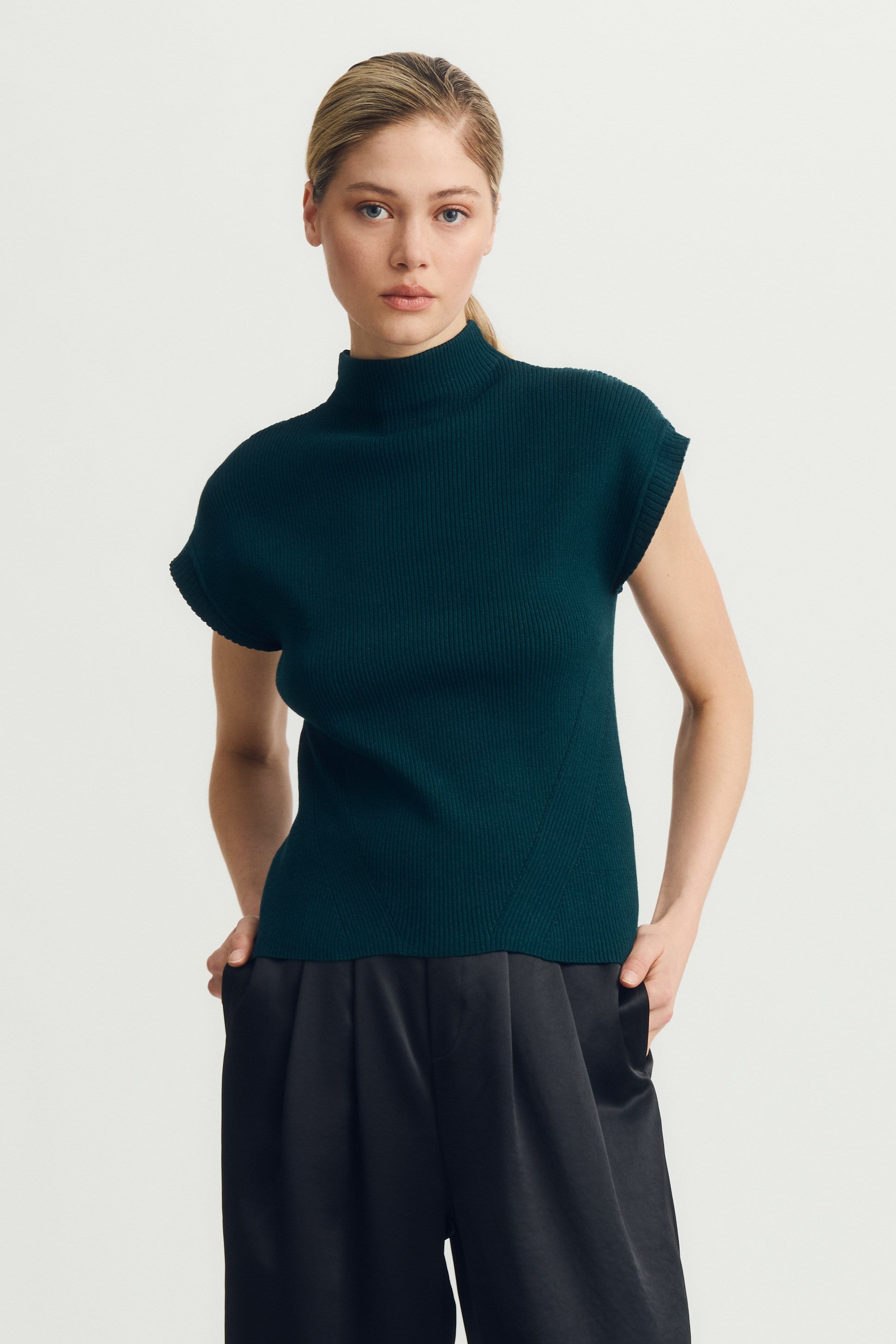 MABEL SWEATER-Deep emerald