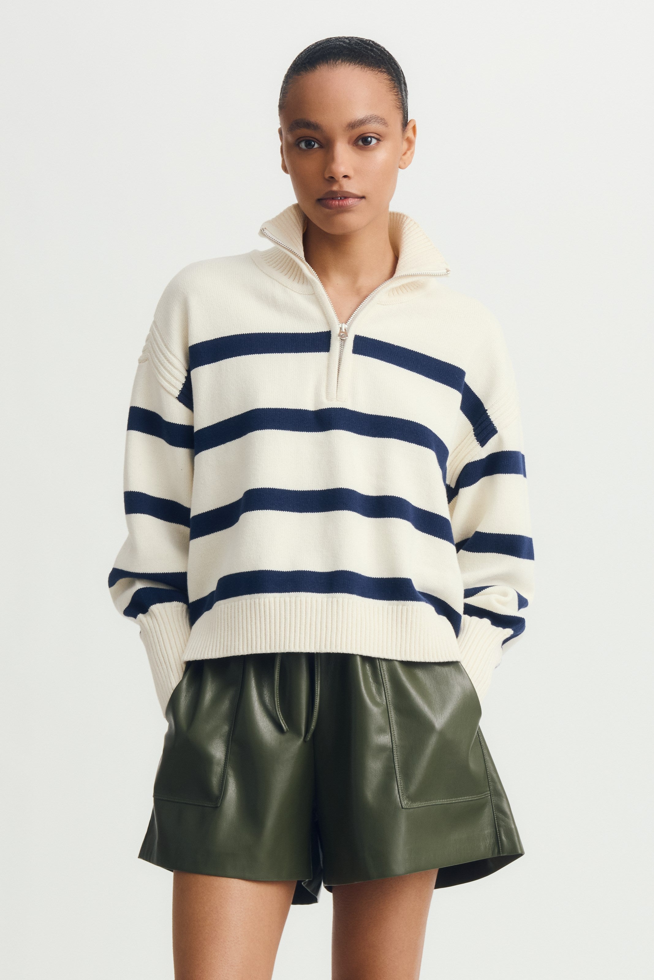 MIA SWEATER-White/navy str