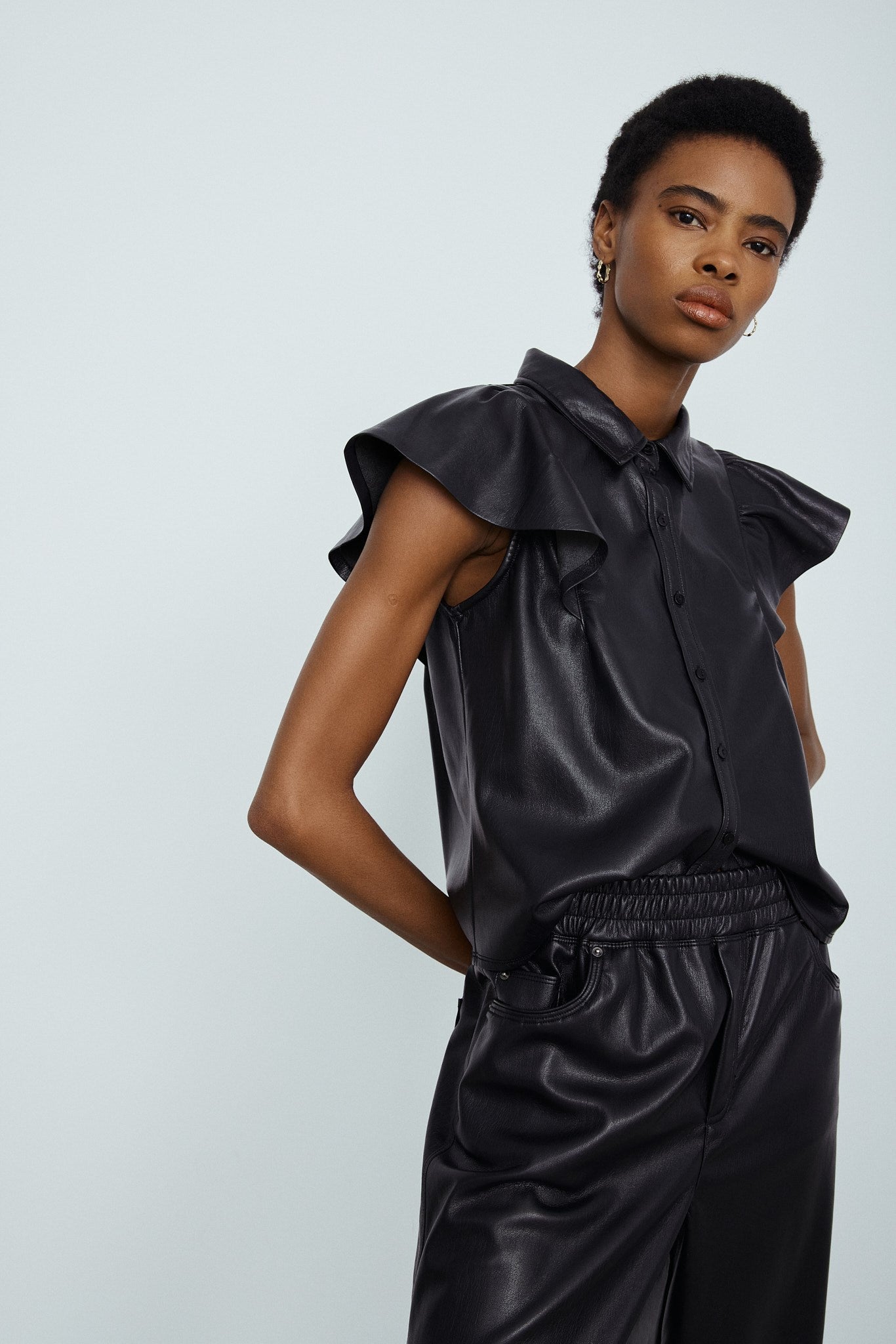NESSAH BLOUSE-Noir