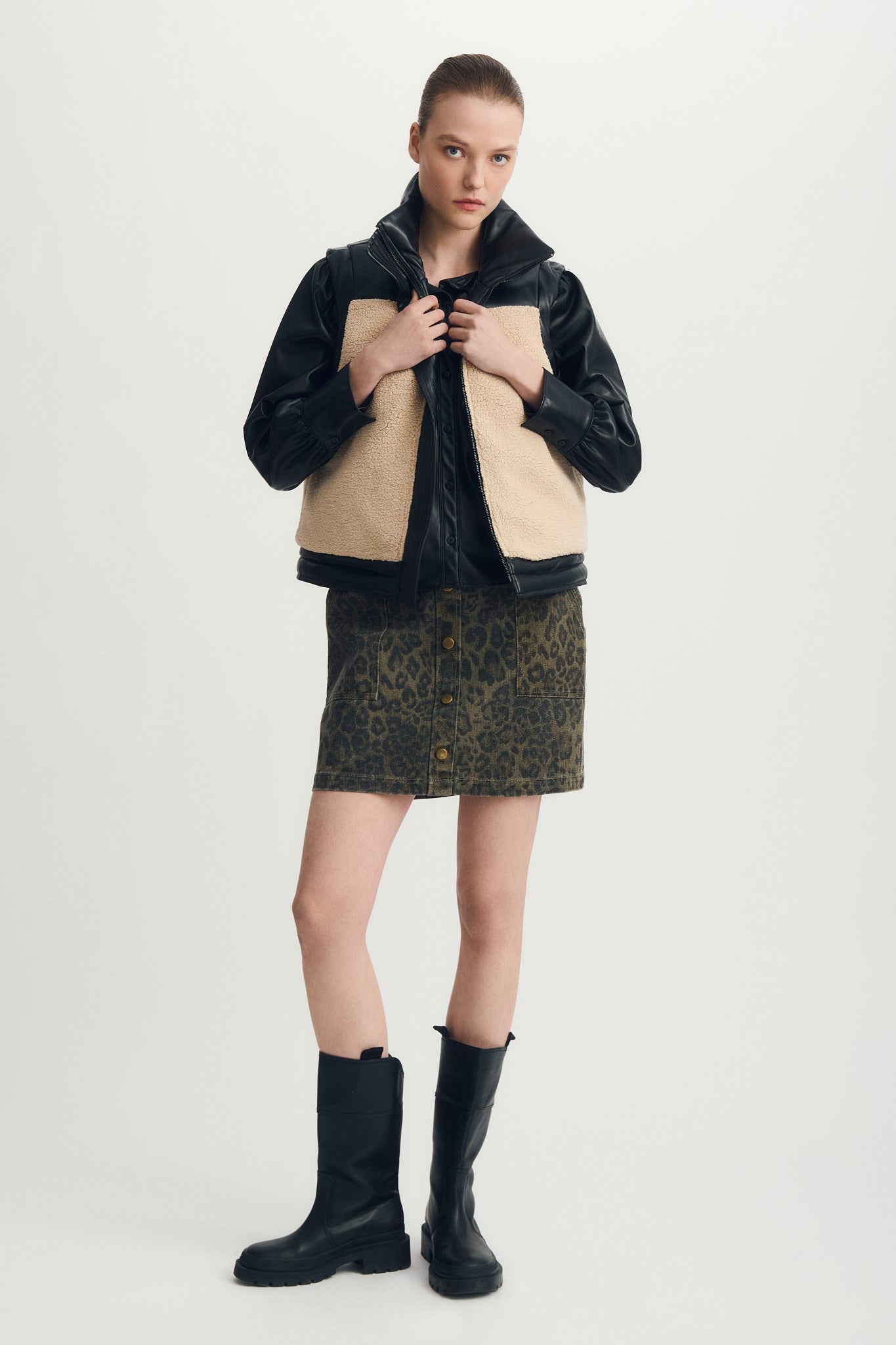 NOX VEST-Black/reversible