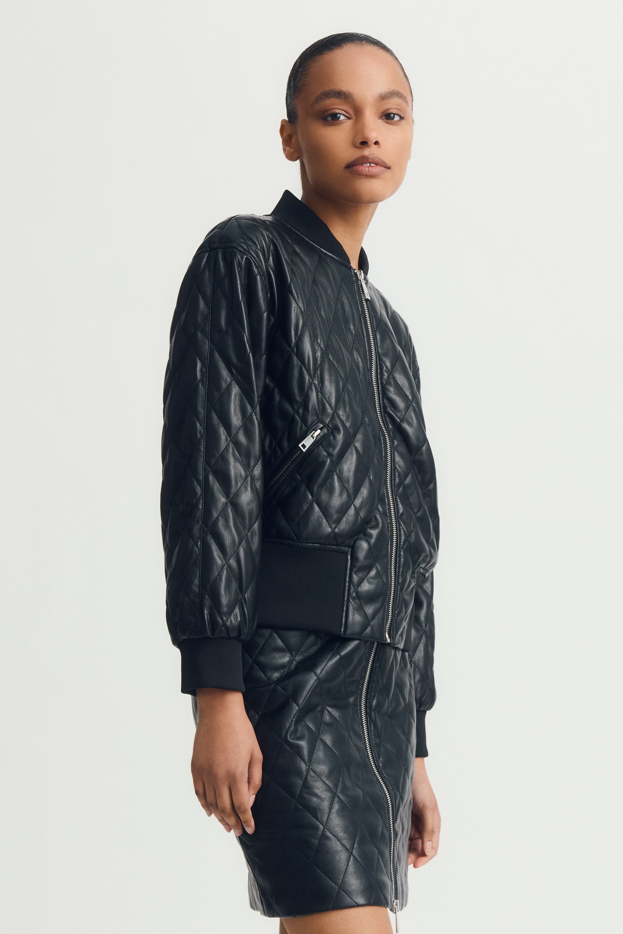PIA JACKET-Black