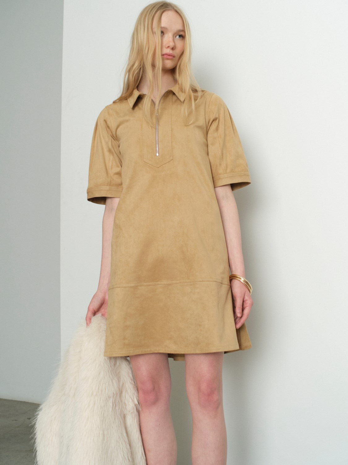 SAMMY-Champagne suede