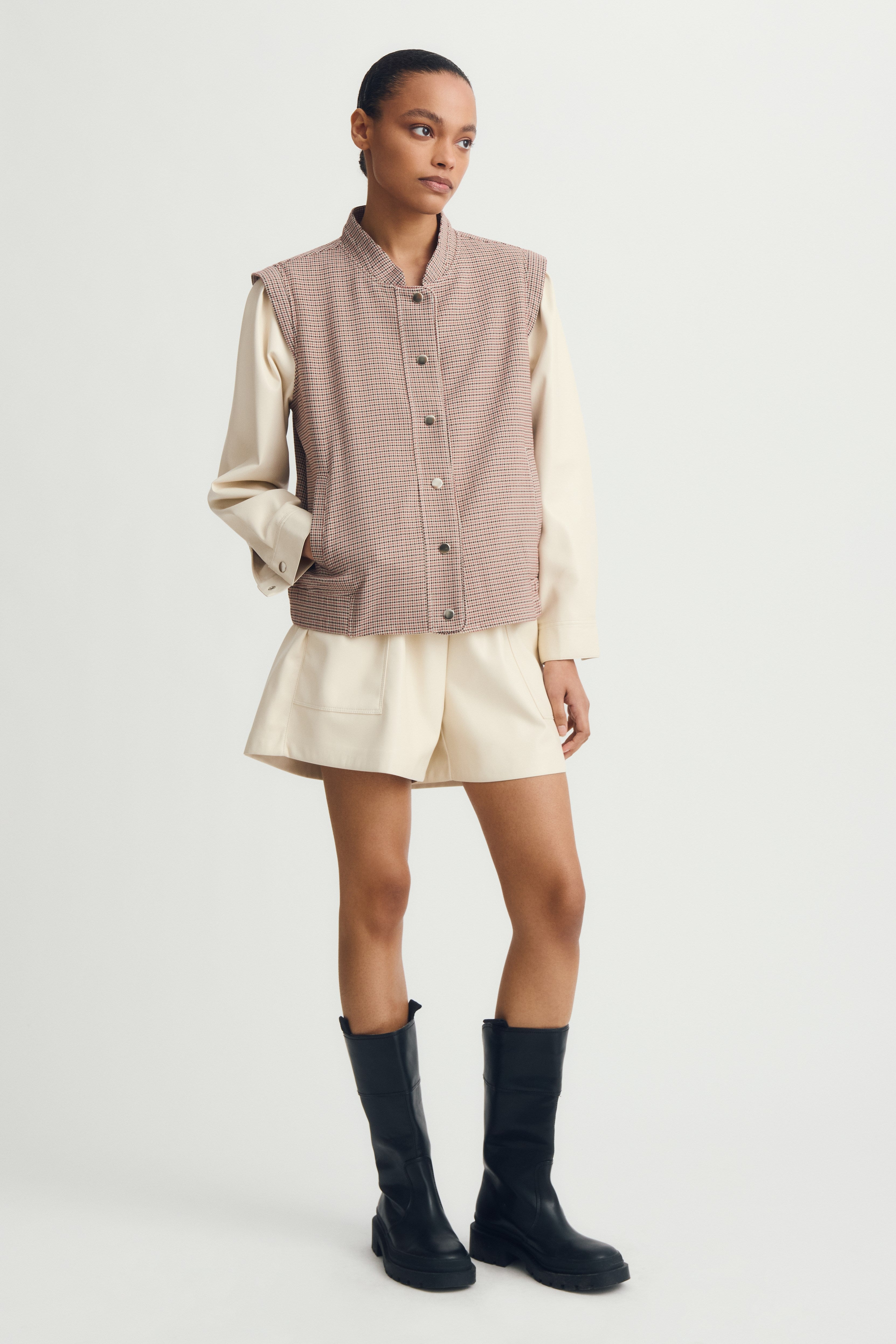 SHANAEL JACKET-Cream/red