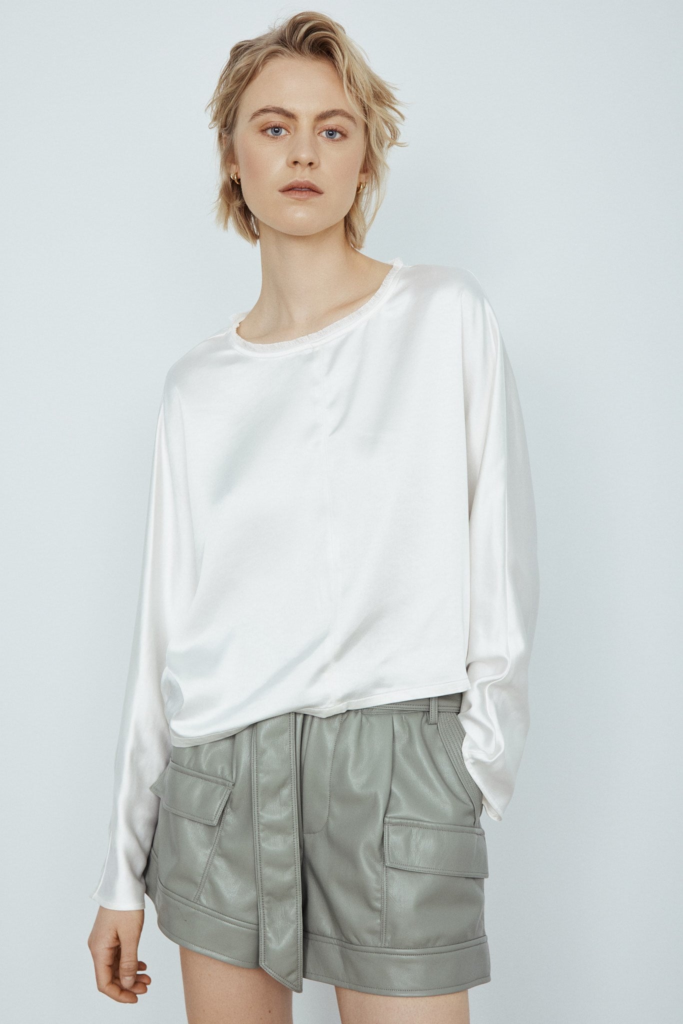 TENESI TOP-Off white