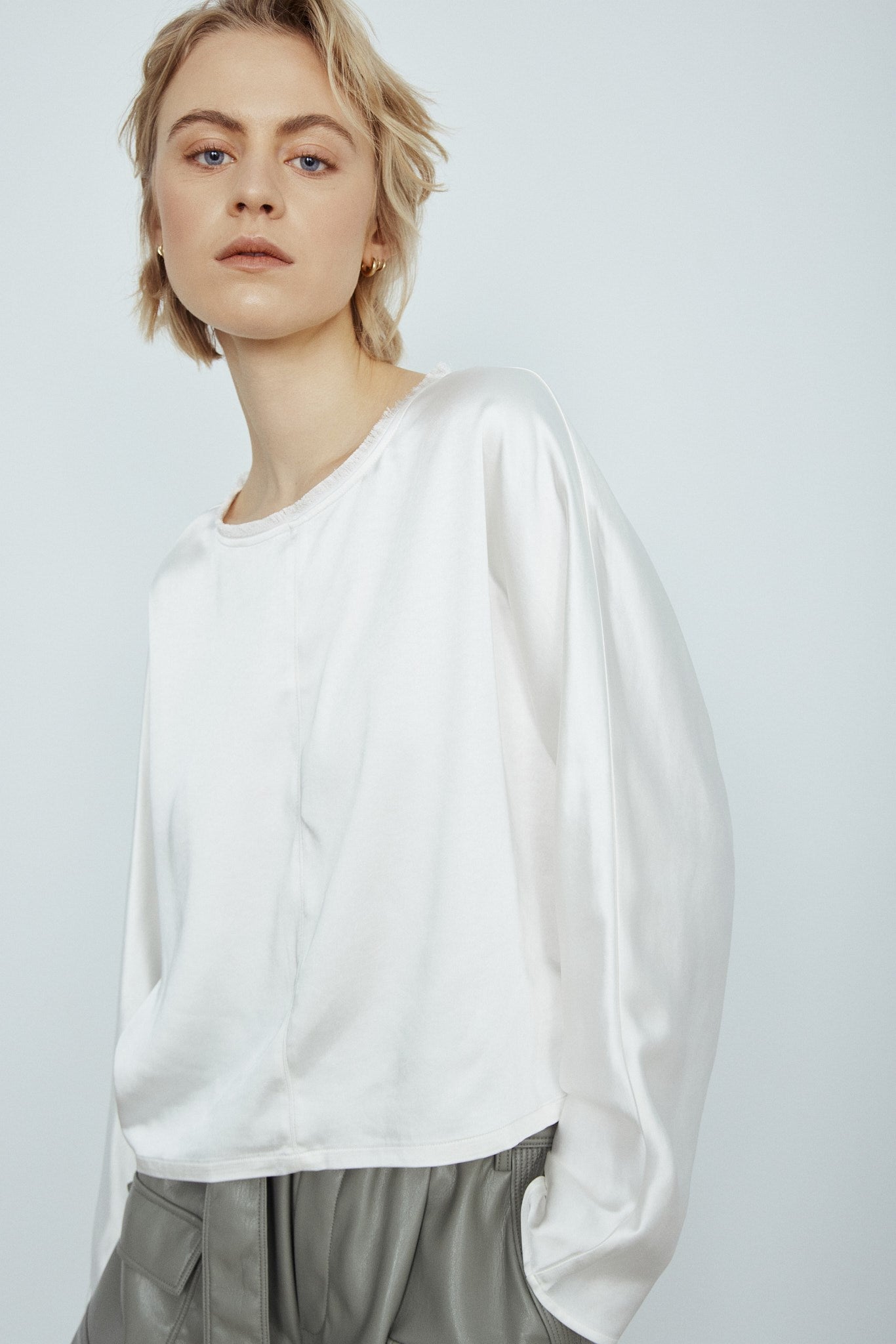 TENESI TOP-Off white