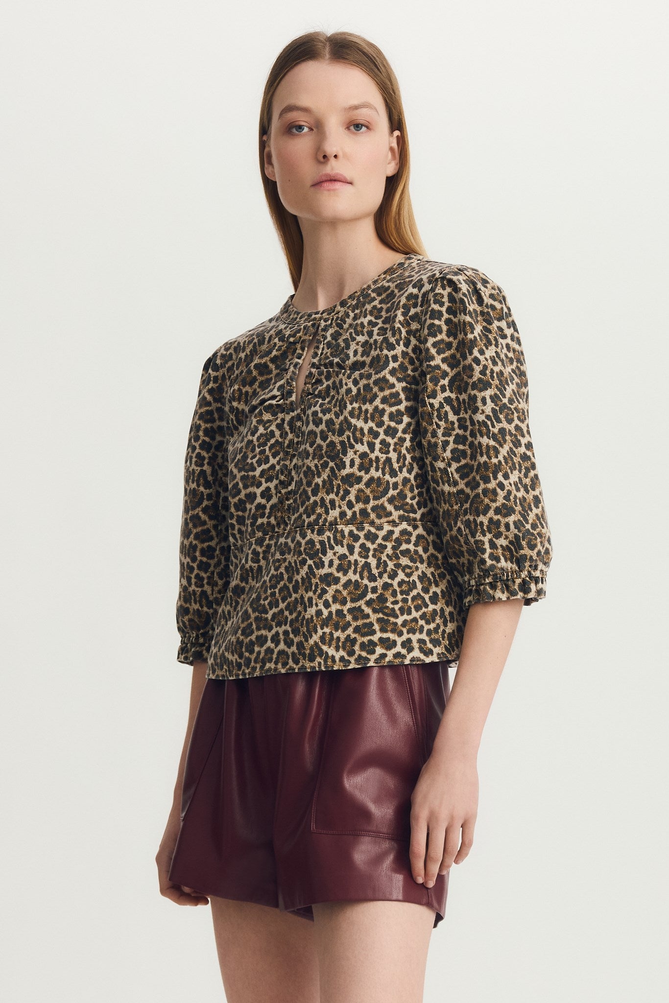 YUMI SHORT-Bordeaux