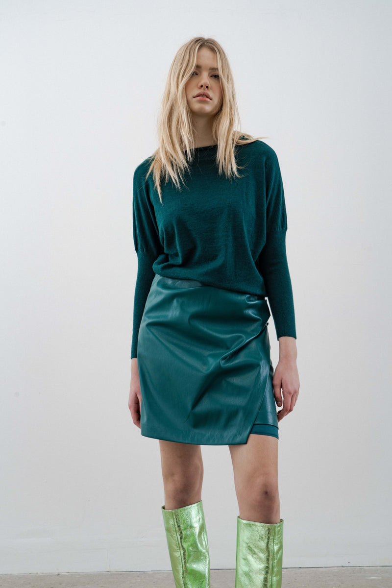 Kori faux emerauld leather skirt