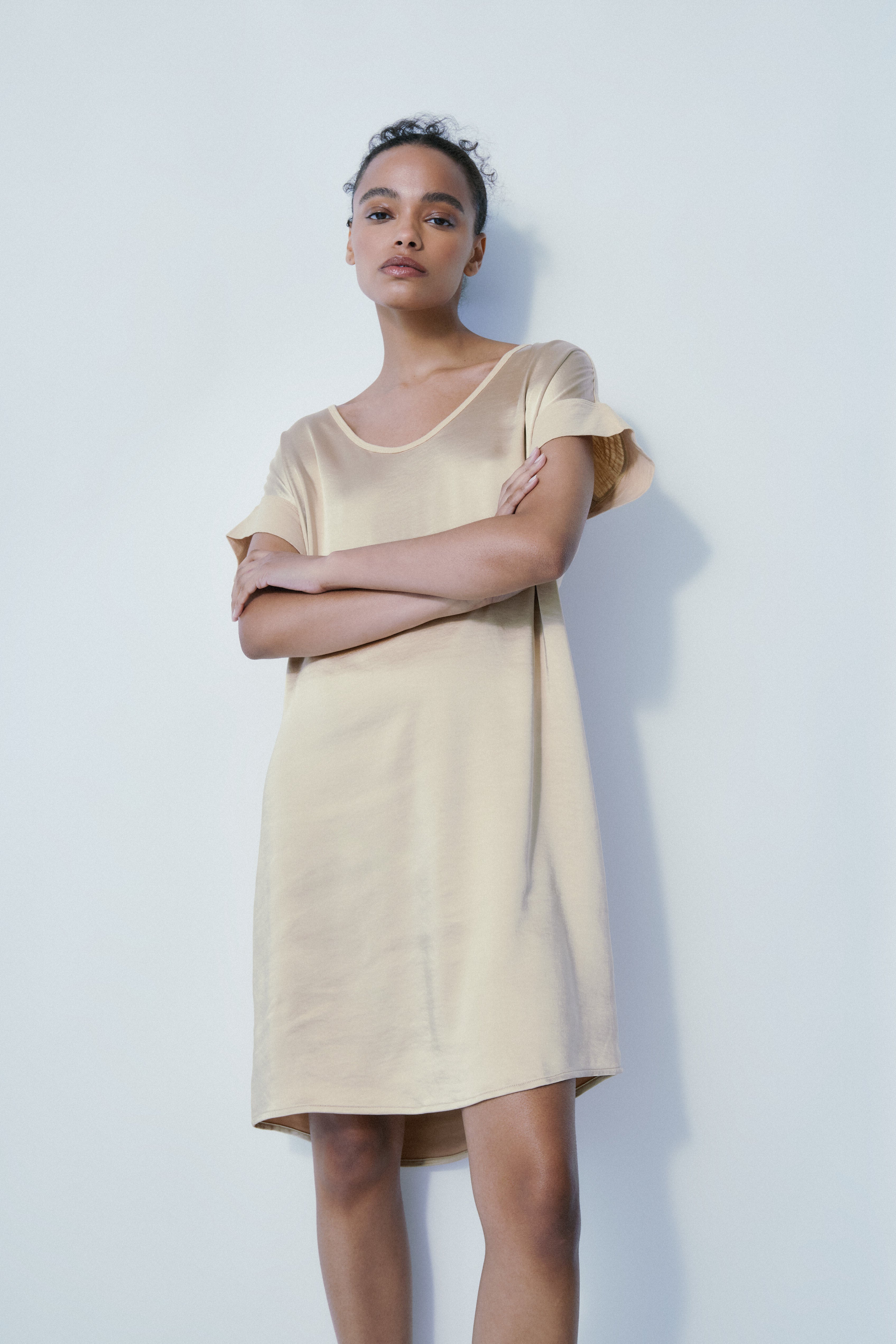 Lela nougat satin dress