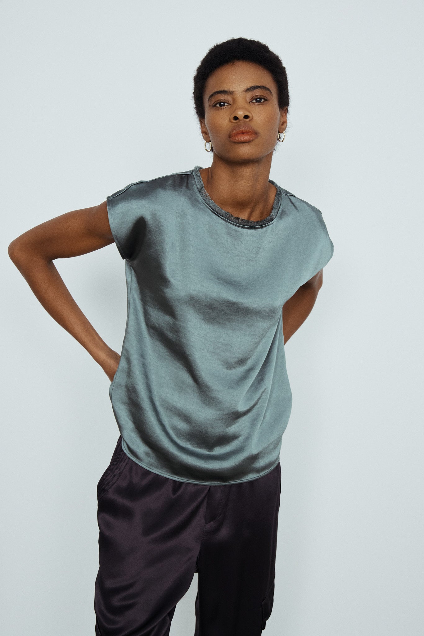 Willow satin tee