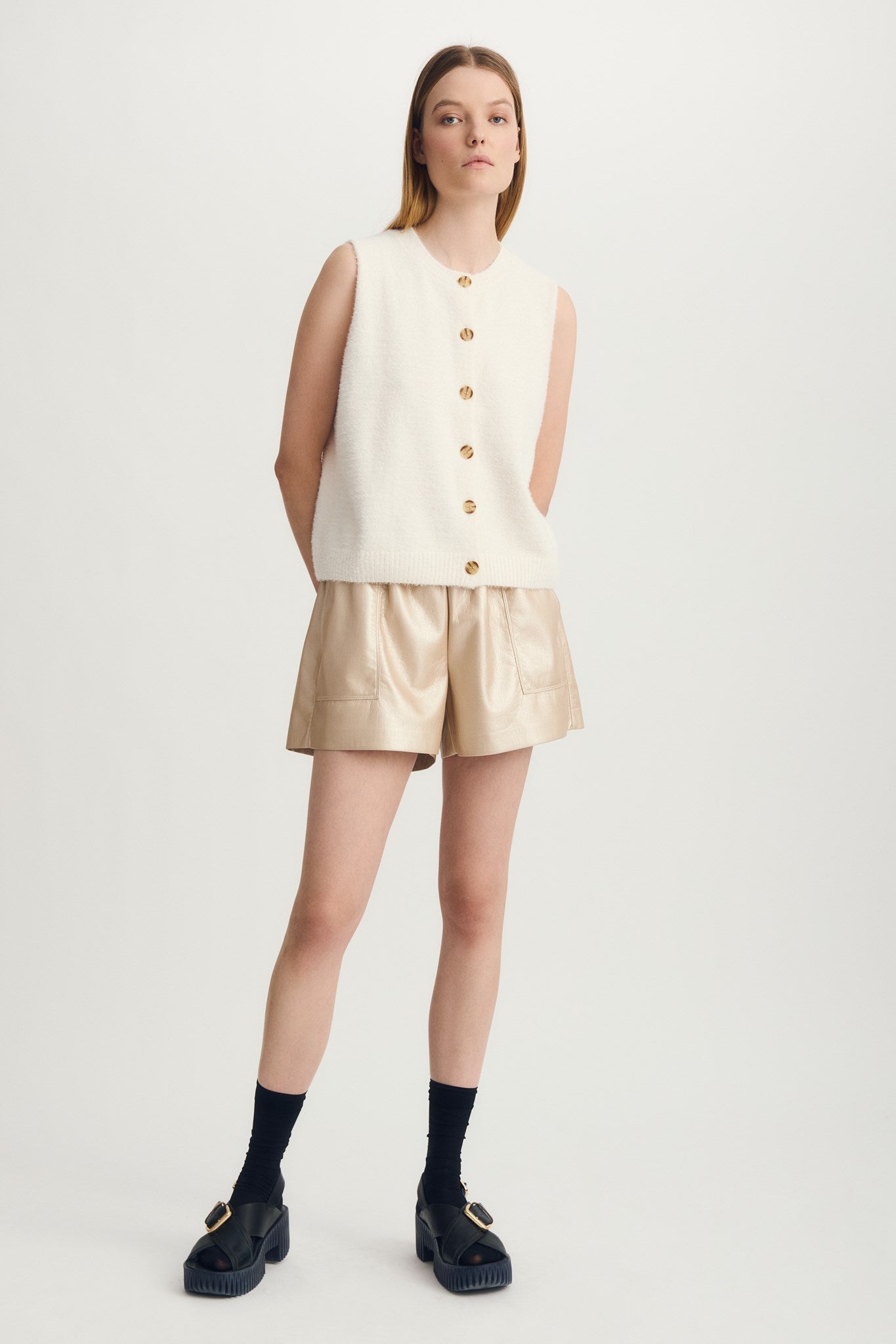 ALEXE SWEATER VEST-Crème