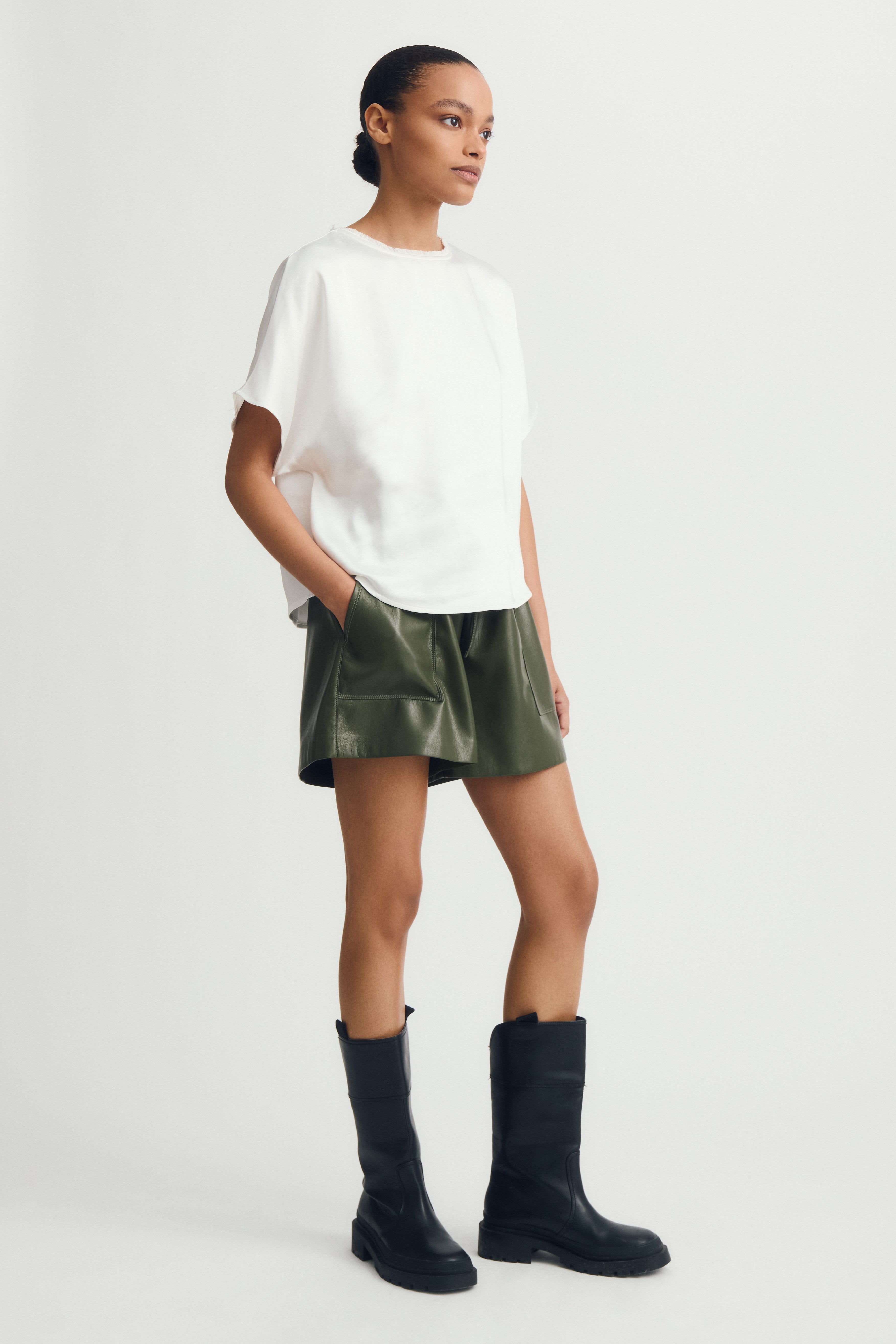 ANSEL TOP-Off white