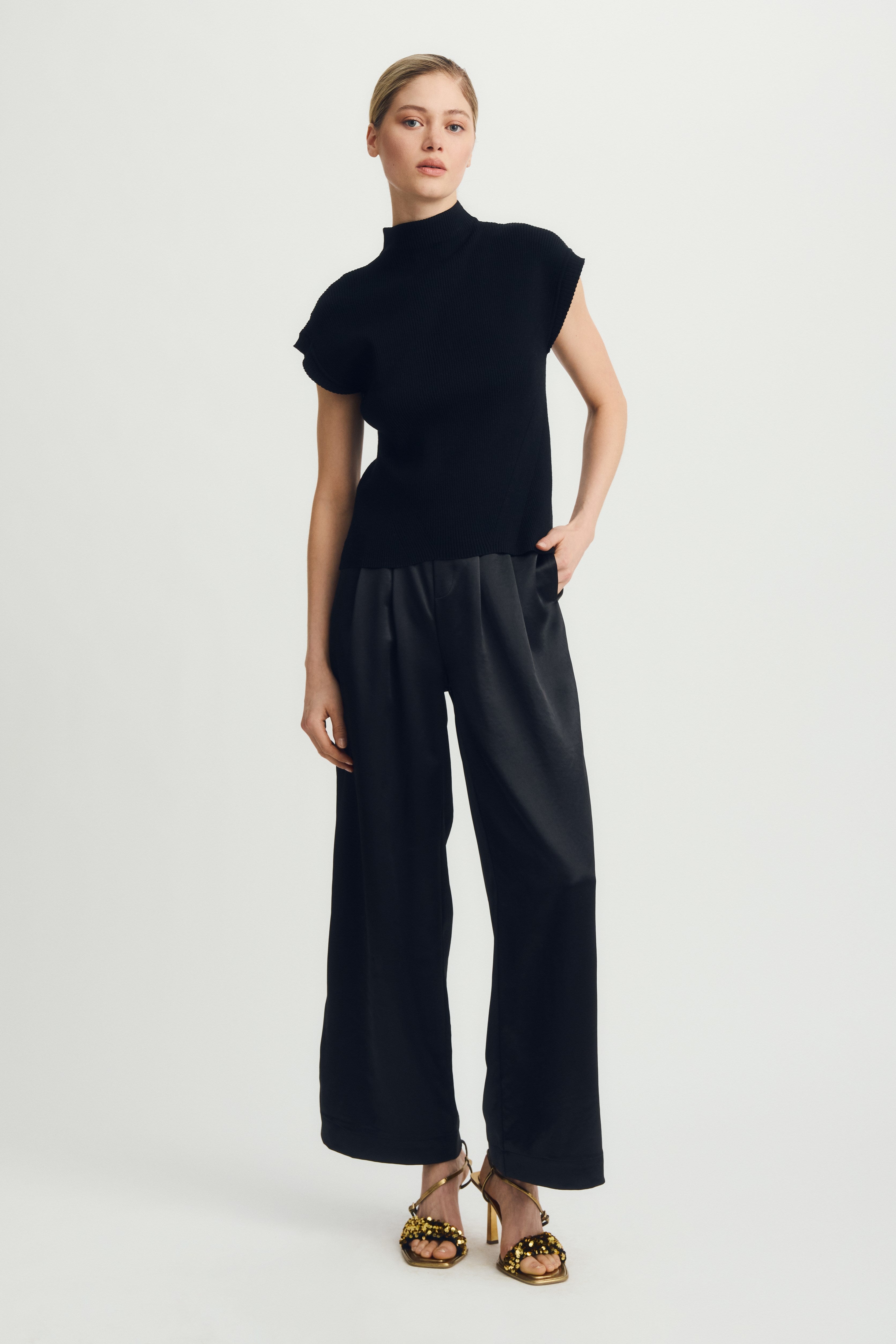 EILEEN PANT-Black