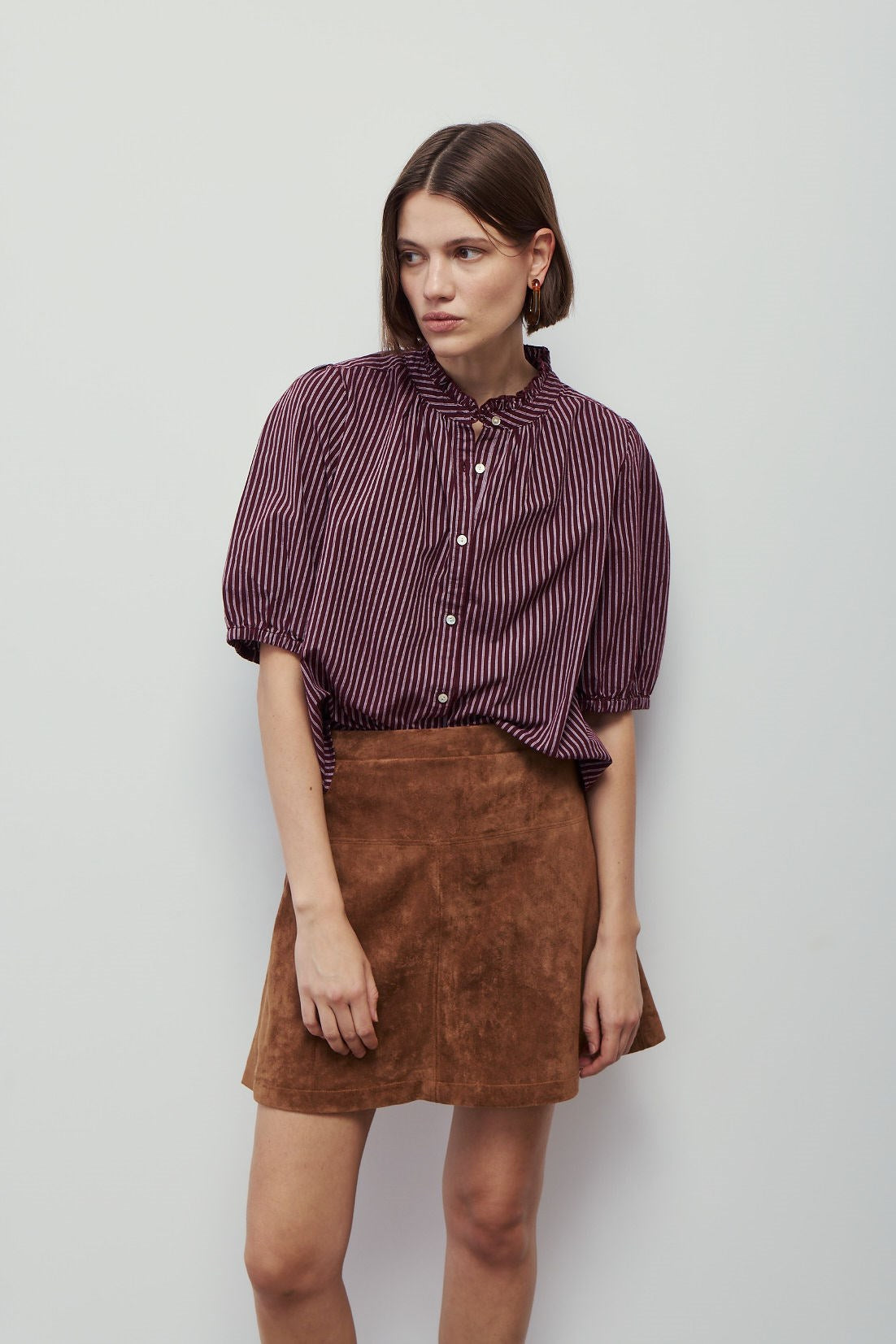 GRETA-Light chestnut