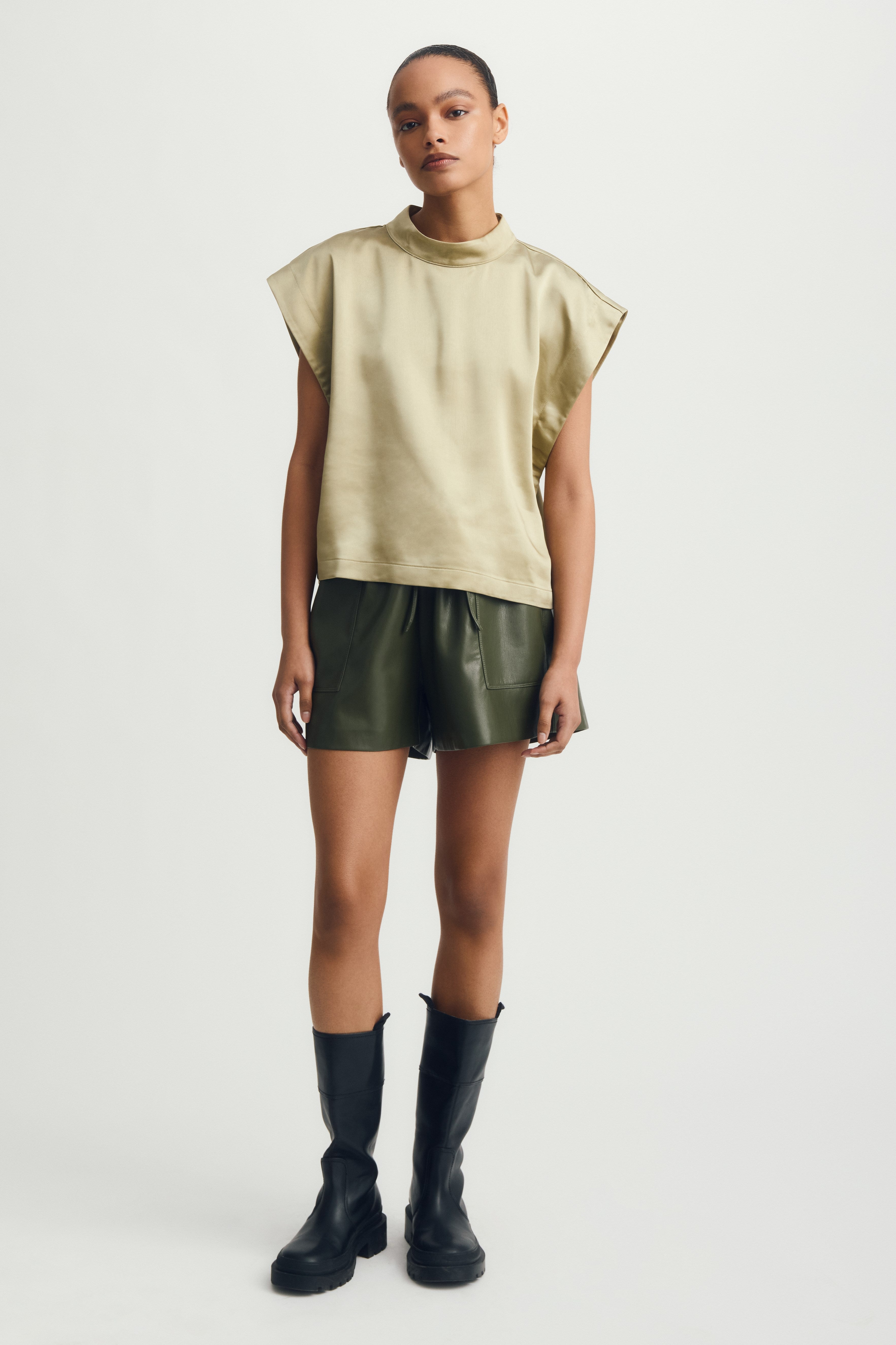 JULIAN TOP-Moss