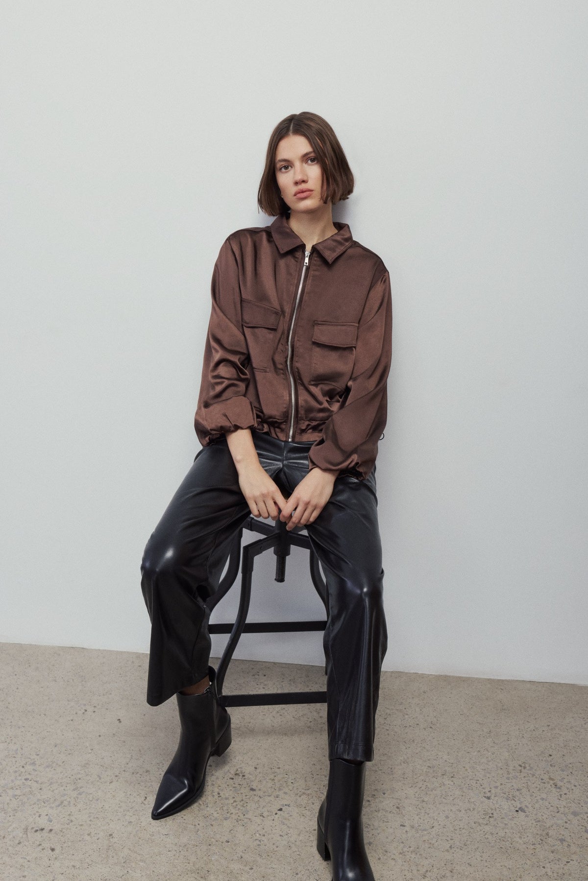 KIRA-Dark brown