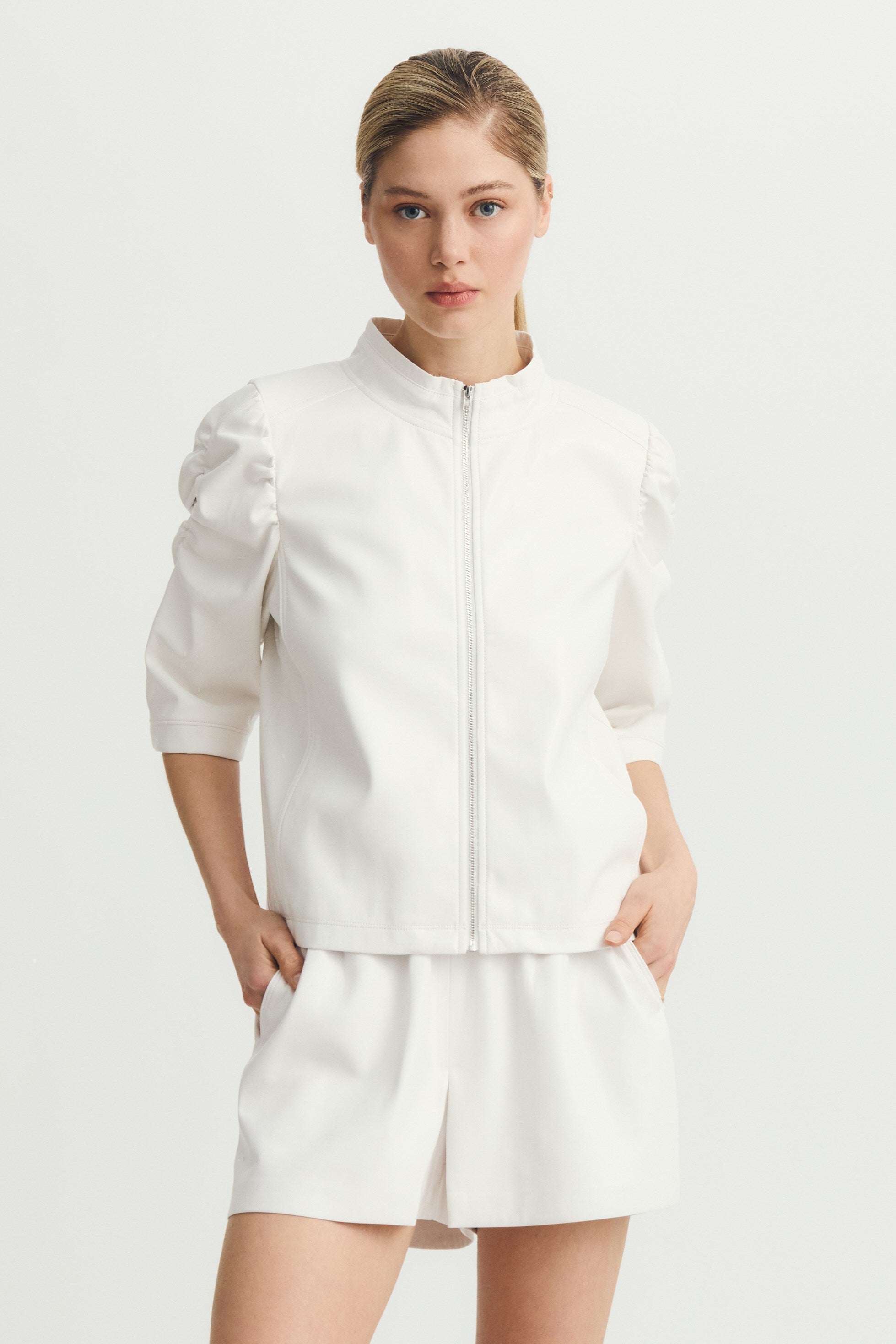 LINA ZIP-UP TOP-Off white
