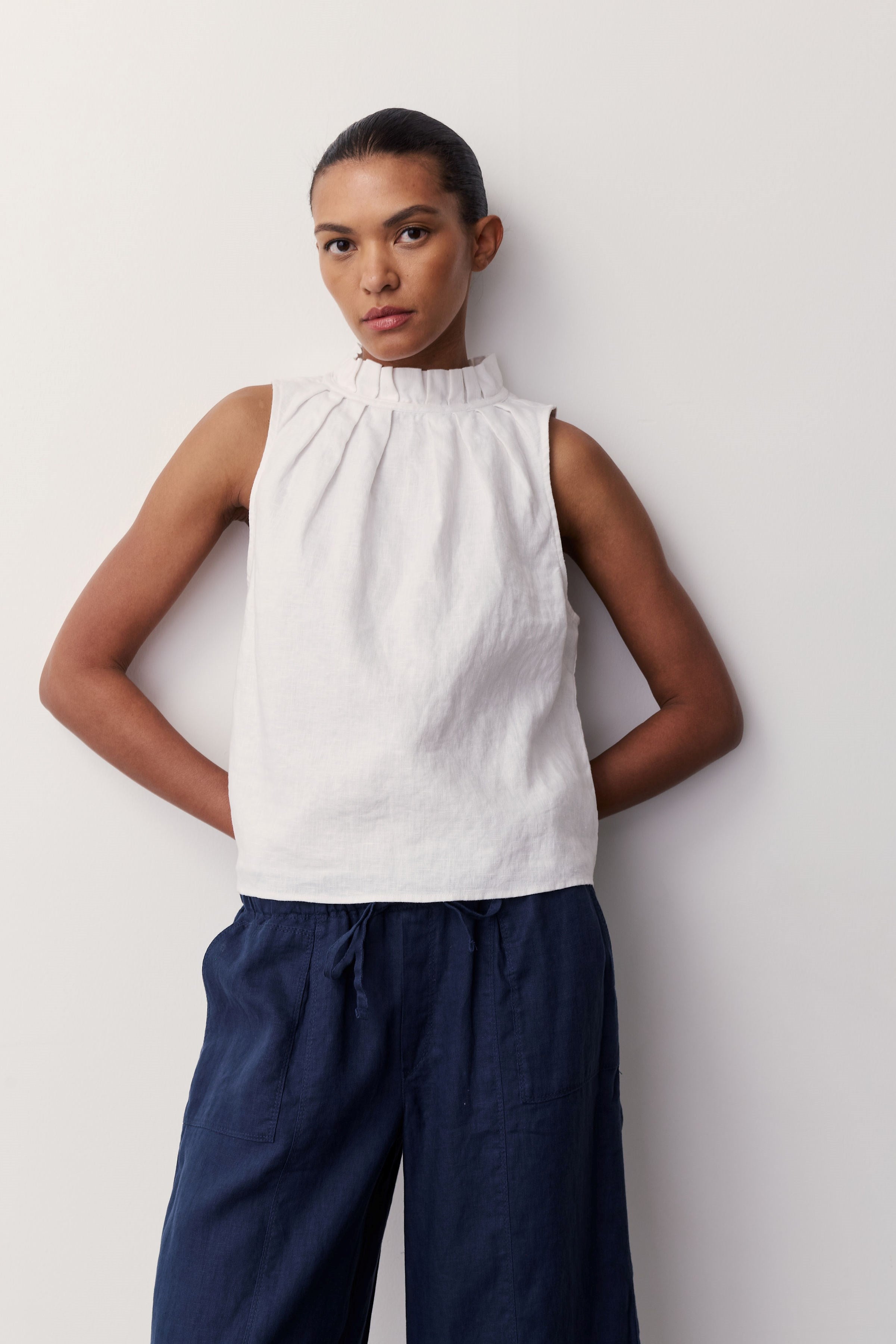 LYLA-Off-white