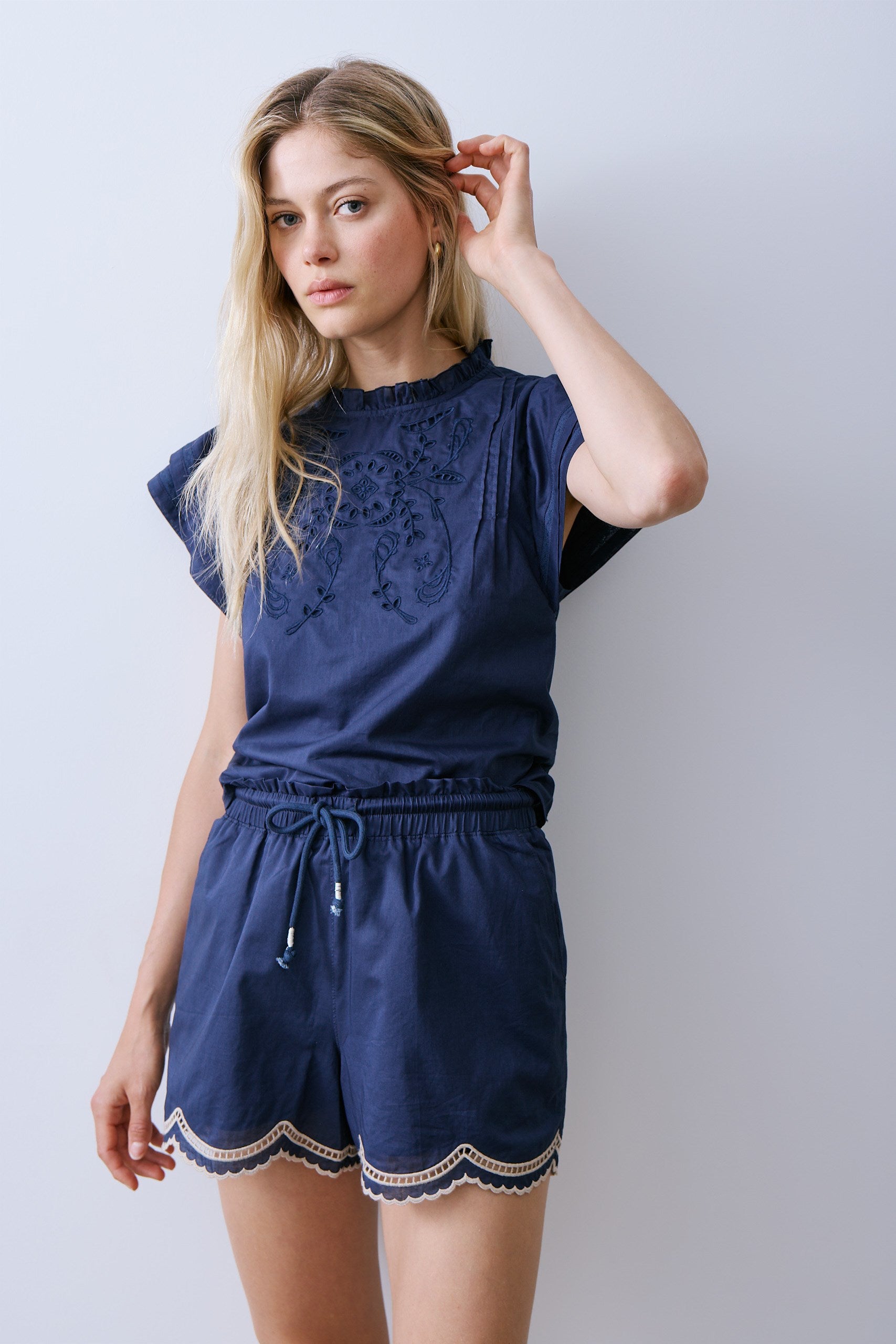 NEVE SHORT-Navy