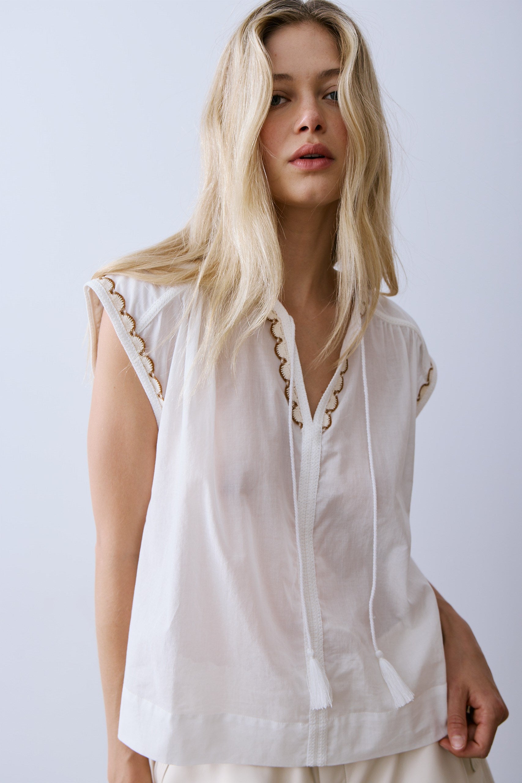 POM BLOUSE-Off white