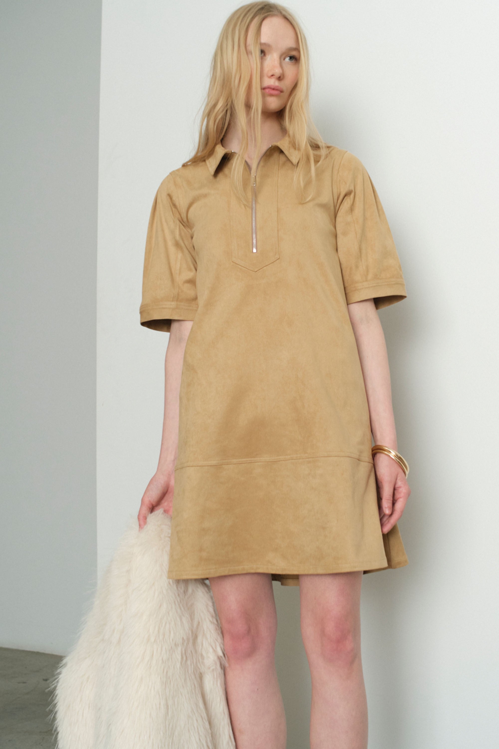 SAMMY-Champagne suede