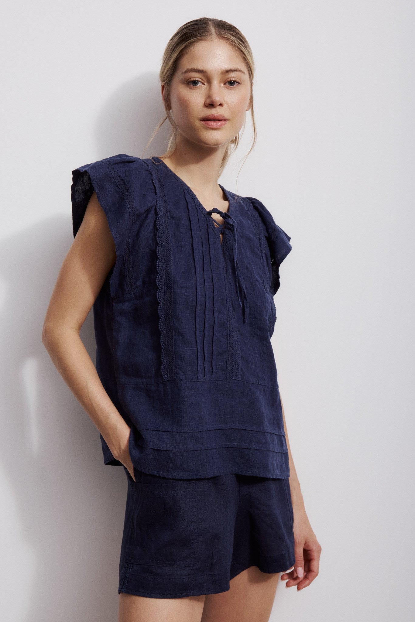 ZELLIE SHORT-Navy